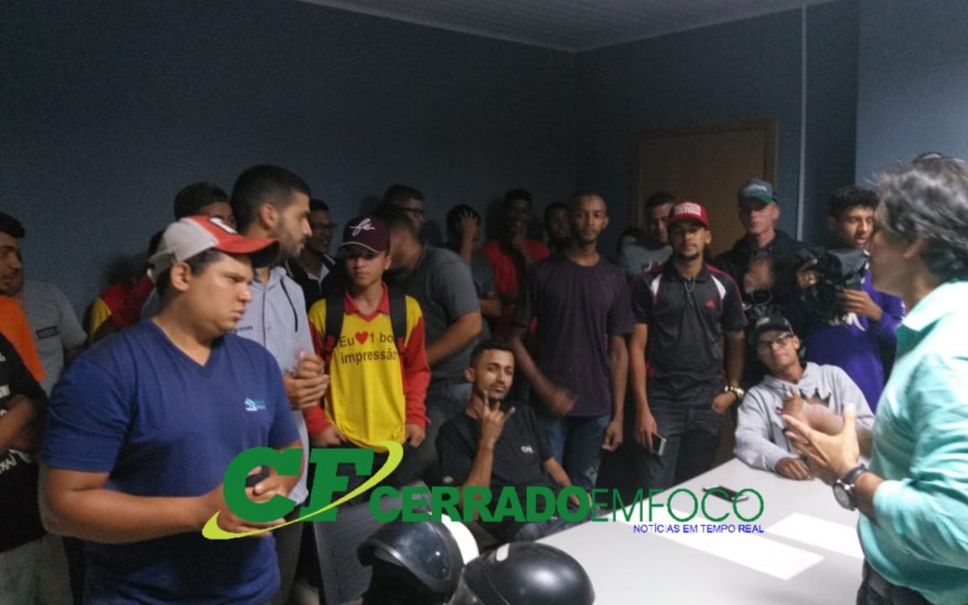 Lem: Secretário de Segurança Publica recebe grupos de jovens com suas reivindicações.