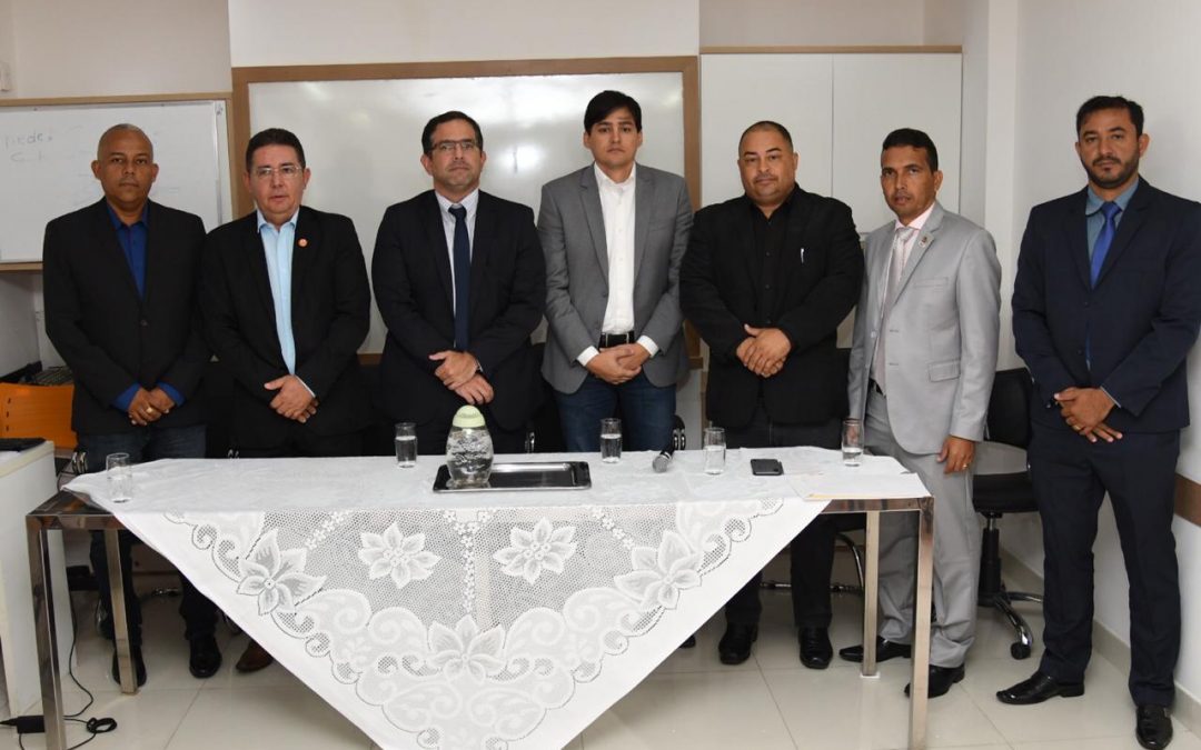 Salvador-BA: Em Solenidade Adê Cerrado toma posse junto com a nova diretoria do SINDAUTO – BA.