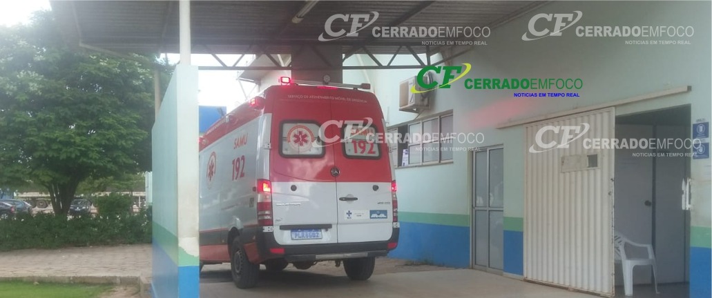 LEM: Trabalhador fica ferido e precisa de socorro médico após cair de trator.